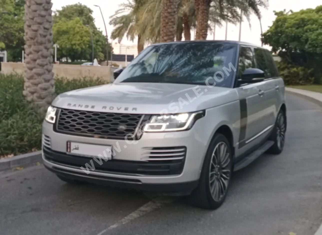 Land Rover  Range Rover  Vogue SE Super charged  2018  Automatic  81,000 Km  8 Cylinder  Four Wheel Drive (4WD)  SUV  Silver