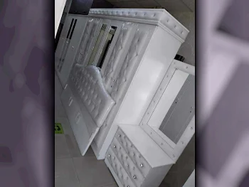 Bedroom Sets - Qatar Design  - 6 Pieces Set  - White