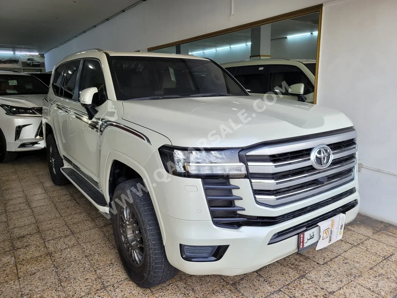 Toyota  Land Cruiser  GXR Twin Turbo  2022  Automatic  88,000 Km  6 Cylinder  Four Wheel Drive (4WD)  SUV  White  With Warranty
