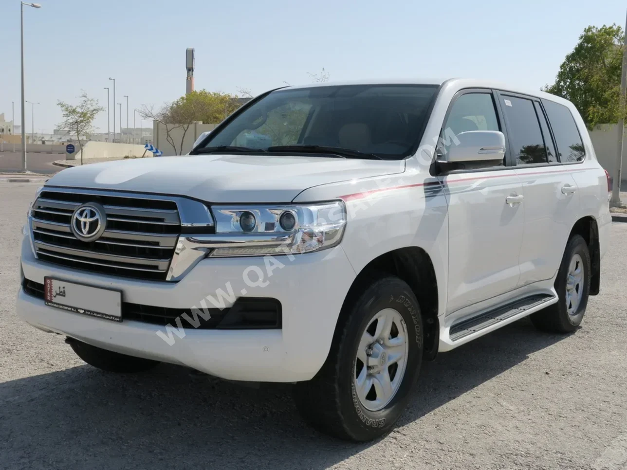 Toyota  Land Cruiser  GXR  2020  Automatic  72,000 Km  6 Cylinder  Four Wheel Drive (4WD)  SUV  White  With Warranty
