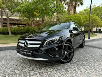 Mercedes-Benz  GLA  250  2018  Automatic  75,000 Km  6 Cylinder  Four Wheel Drive (4WD)  SUV  Black