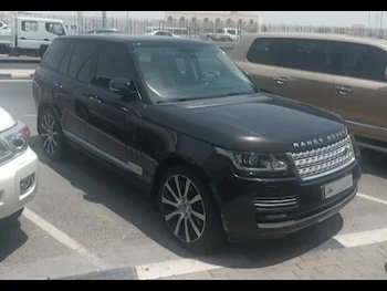 Land Rover  Range Rover  Vogue SE Super charged  2013  Automatic  184,000 Km  8 Cylinder  Four Wheel Drive (4WD)  SUV  Black