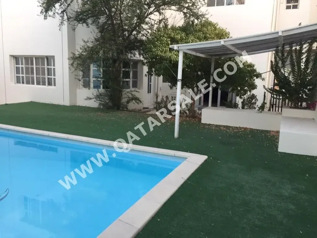 Family Residential  - Semi Furnished  - Al Rayyan  - Abu Hamour  - 5 Bedrooms