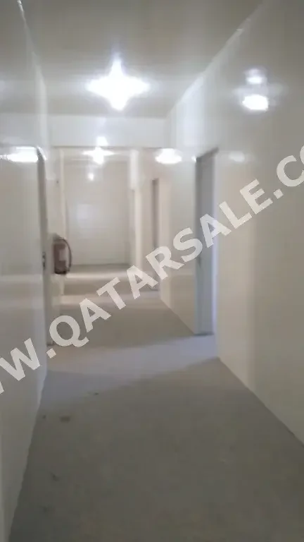Farms & Resorts - Labour building  - Al Rayyan  - Industrial Area  For Rent