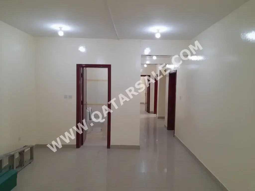 2 Bedrooms  Apartment  For Rent  in Al Rayyan -  Muaither  Not Furnished