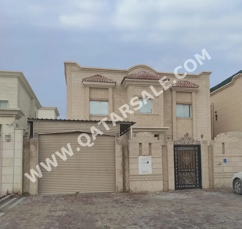 Labour Camp Family Residential  - Not Furnished  - Doha  - Al Sadd  - 15 Bedrooms