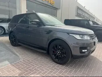 Land Rover  Range Rover  Sport HSE  2014  Automatic  144,000 Km  6 Cylinder  Four Wheel Drive (4WD)  SUV  Gray  With Warranty