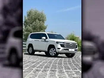 Toyota  Land Cruiser  SUV 4x4  White  2022